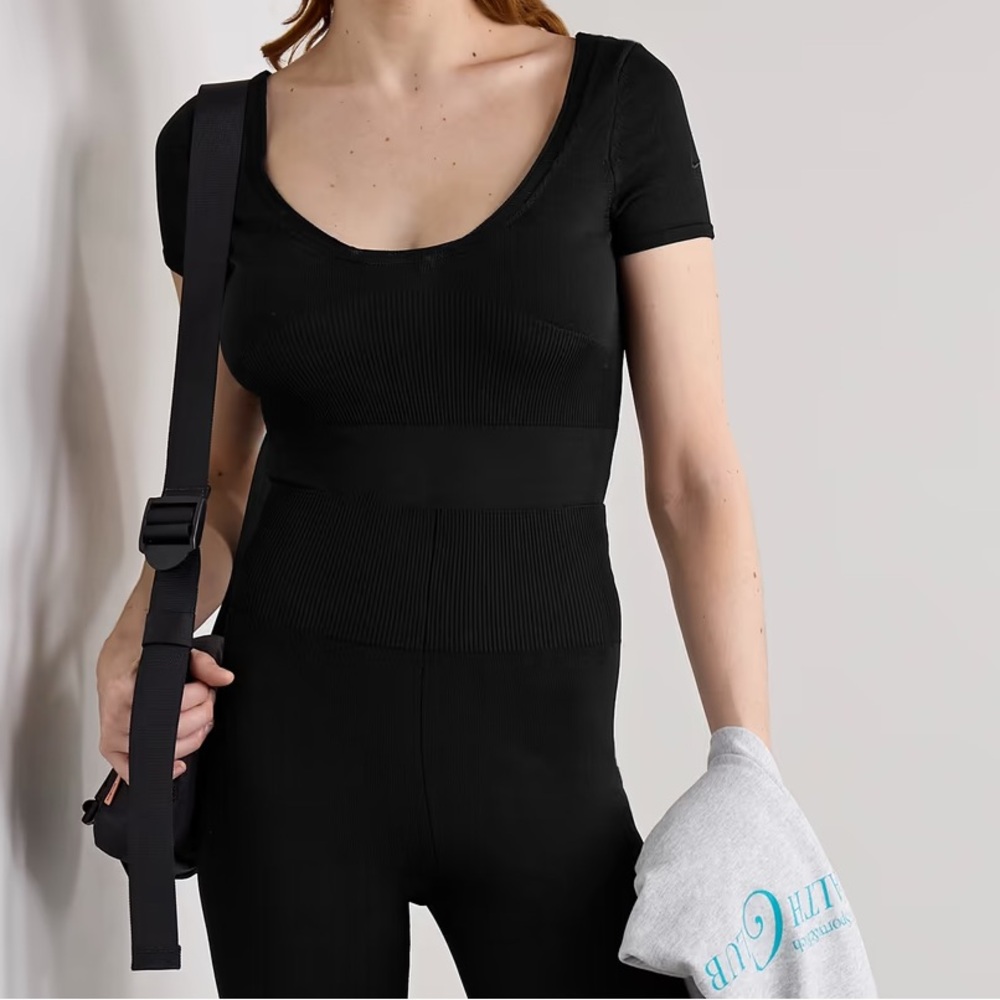 New Nike Sportswear Chill Knit Women's Tight Sweater Short Sleeve Bodysuit Black - Picture 5 of 10